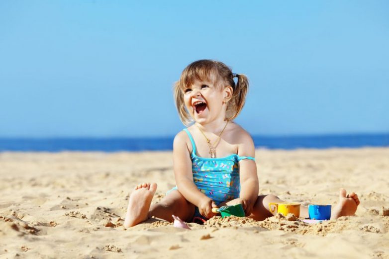 5 лучших пляжных игр с детьми