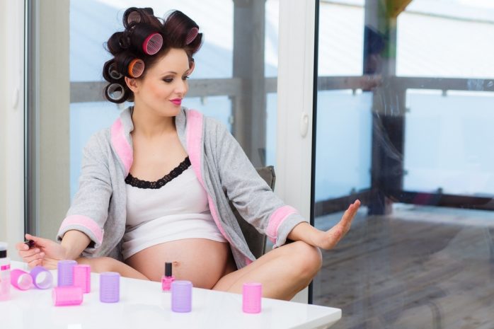 Какие процедуры в салоне красоты, нельзя делать во время беременности?