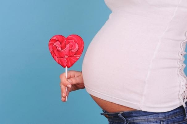 Почему ЭКО лучше естественного зачатия?