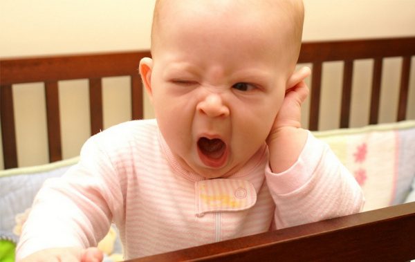 11 причин, почему малыш плохо спит ночью