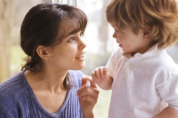 5 фраз, которые не стоит говорить ребёнку