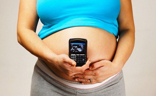 Мобильные телефоны опасны для беременных!