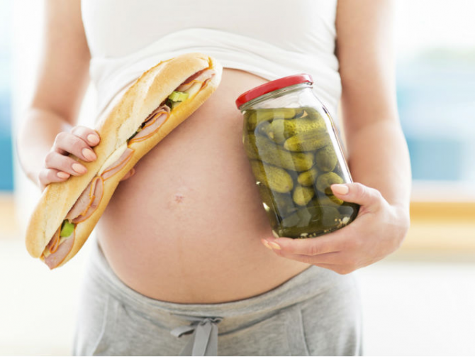 Странные пищевые желания беременных