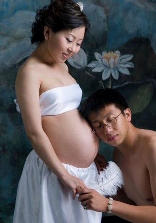 Самые безумные фотосессии беременных!