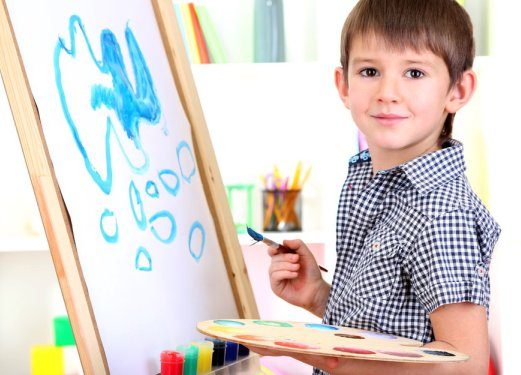 Стоит ли отдавать ребенка в художественную школу?