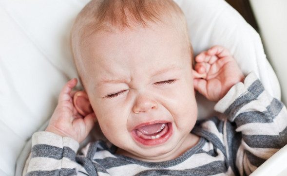 Когда у ребёнка заболело ухо