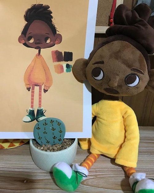 Детские рисунки превратили в уникальные плюшевые игрушки