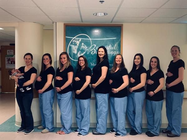 8 медсестер забеременели одновременно!