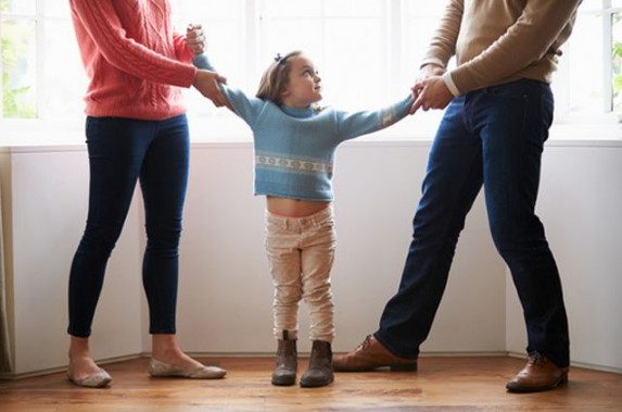 5 фраз, которые не стоит говорить ребенку при разводе
