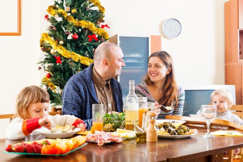 5 причин отпраздновать Новый год в узком семейном кругу