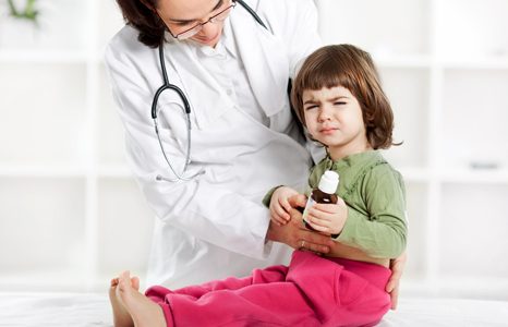 Причины, симптомы и лечение гастрита у детей