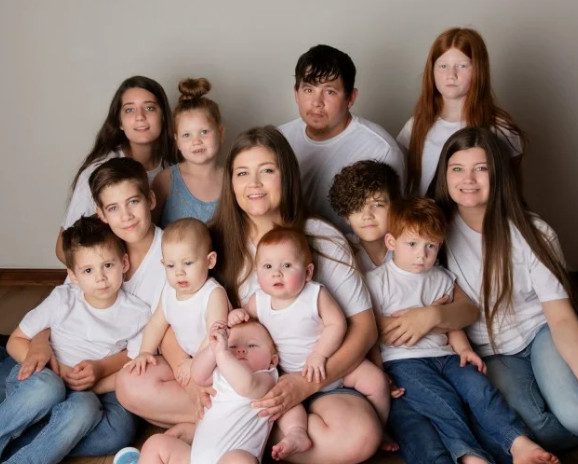 32-летняя мама из США родила 12-го ребенка