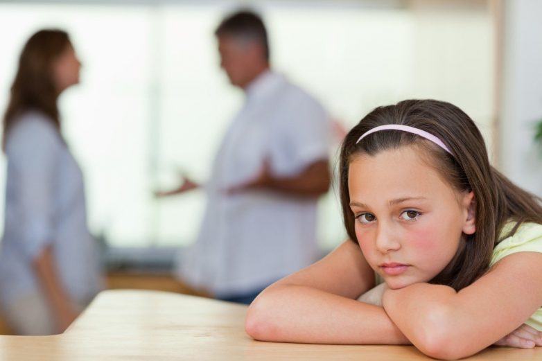 Нужно ли вмешиваться родителям, если ребенка обижают сверстники?