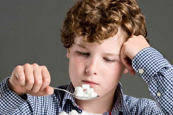 Делает ли сахар детей гиперактивными?