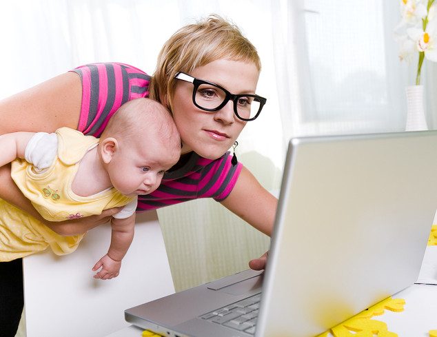 6 советов для мам, как совмещать работу и уход за малышом