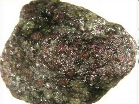 Удивительный алмаз-паззл найден в Якутии