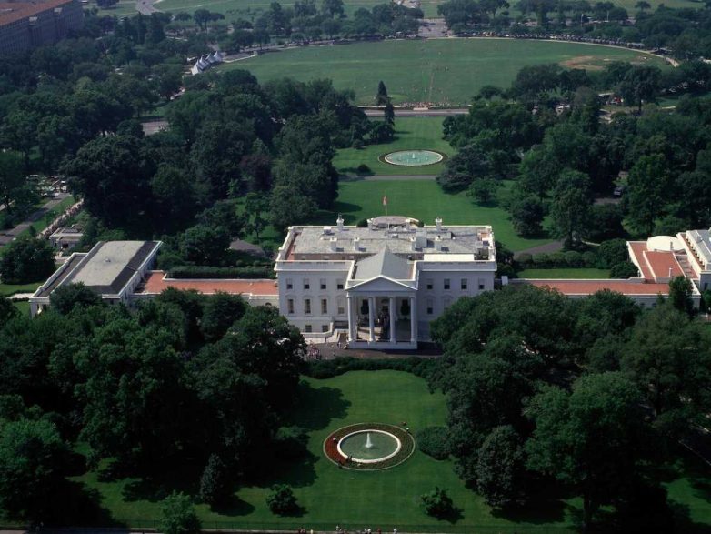 Внутри резиденции президента США