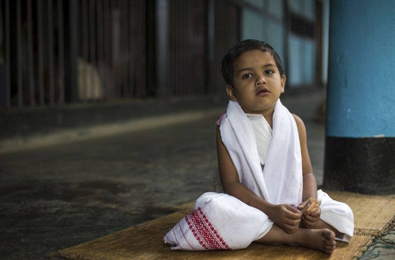 Как живут маленькие монахи бхакти