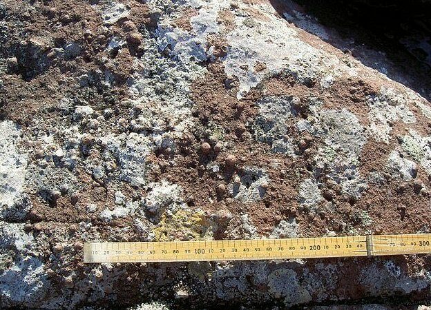 След от огромного метеорита удивил учёных