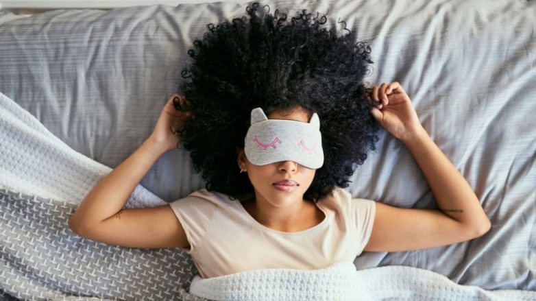 8 распространённых мифов и заблуждений, связанных со сном