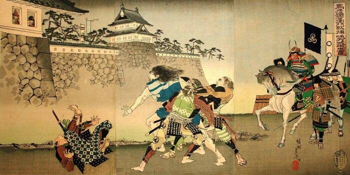 Вопрос на засыпку: зачем японцы во время осады замков вбивали в стены копья?