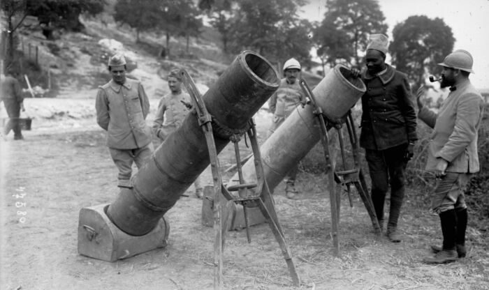Как немцы в Первую мировую использовали миномёт из деревянных досок