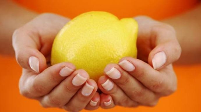 Несколько необычных способов использования лимона