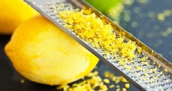 Как подготовить правильную лимонную воду?