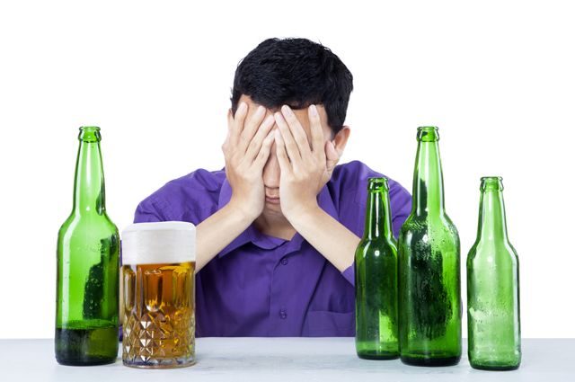 Почему алкоголь не одинаково влияет на людей?