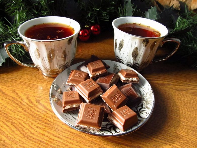 Чай и шоколад повышают риск развития рака кишечника?