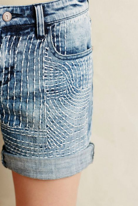 Как трансформировать старые джинсы