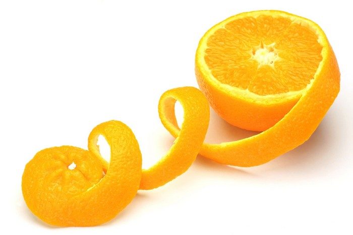 Скромная, но полезная: необычные способы применения апельсиновой цедры