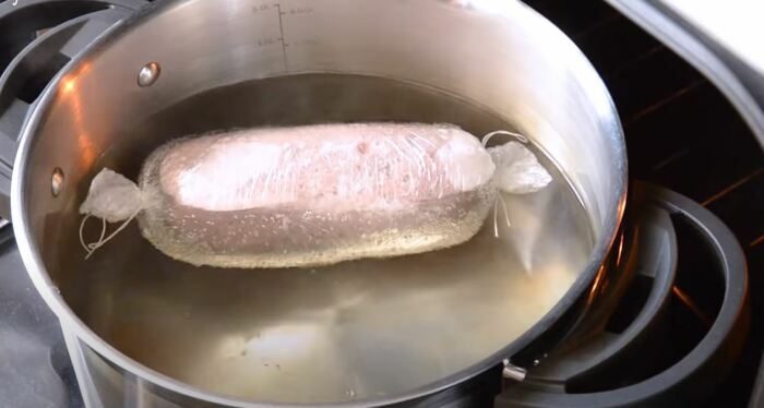 Как приготовить настоящую колбасу-варёнку в домашних условиях