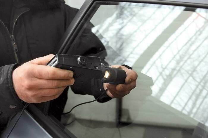 Как затонировать стёкла в автомобиле и не схлопотать штраф в ГИБДД