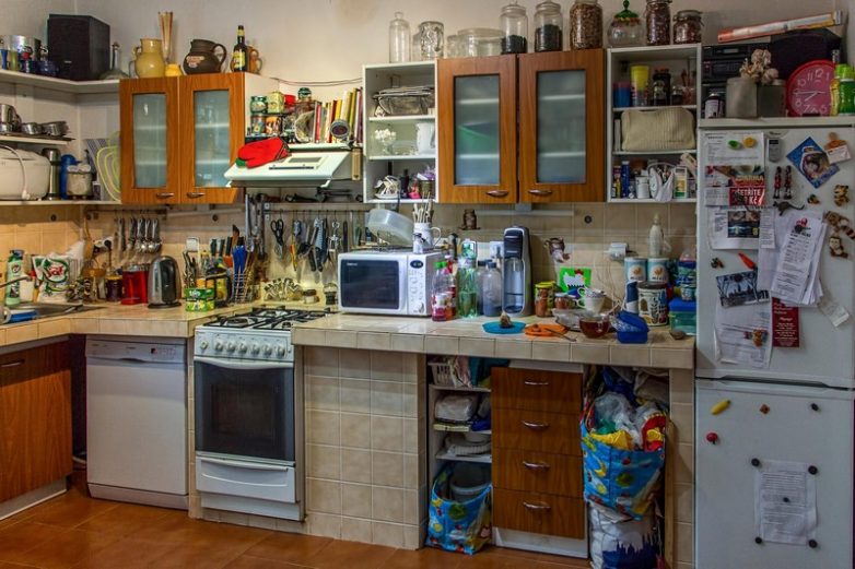 7 вещей, которые незаметно превращают вашу кухню в барахолку