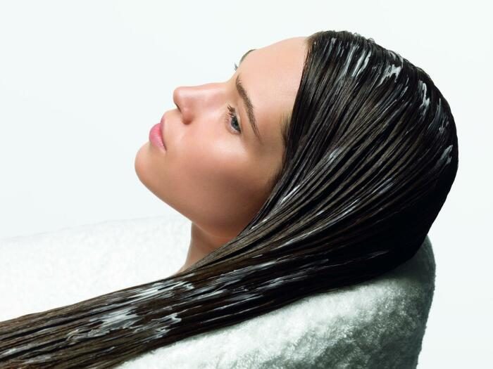 Как сохранить волосы чистыми 5 дней с помощью копеечного средства