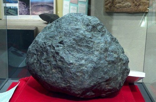 10 самых известных метеоритных атак Земли