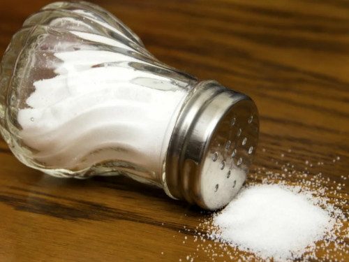 Если рассыпалась соль: как обойти опасную народную примету?