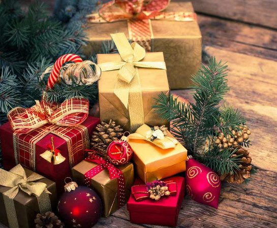 5 подарков, которые лучше не дарить на Новый Год