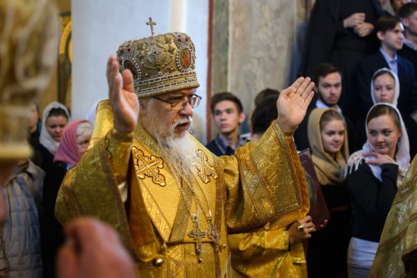 Христос живет в Москве