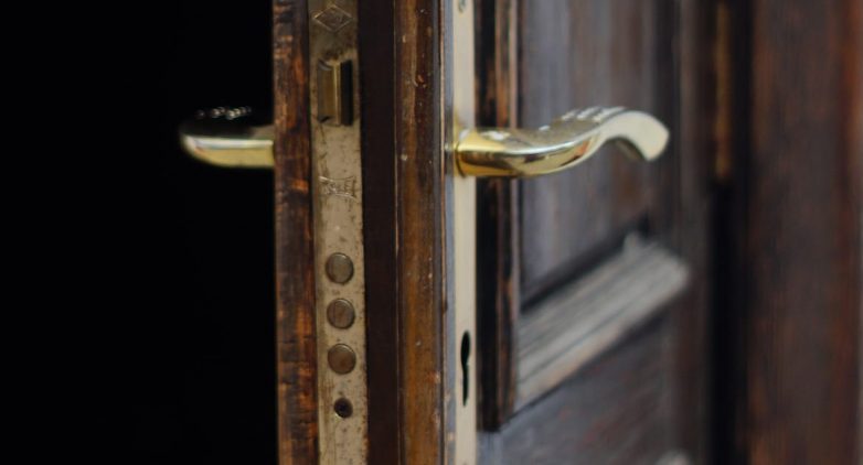 «Я есмь дверь»: об одном необычном сравнении в Евангелии