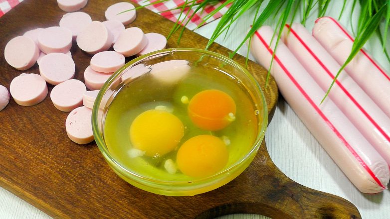 Пышный, сытный завтрак из яиц для всей семьи