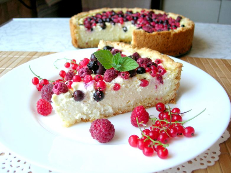 Сезонный пирог «Бери и делай» – его вкус и нежность вас покорит!