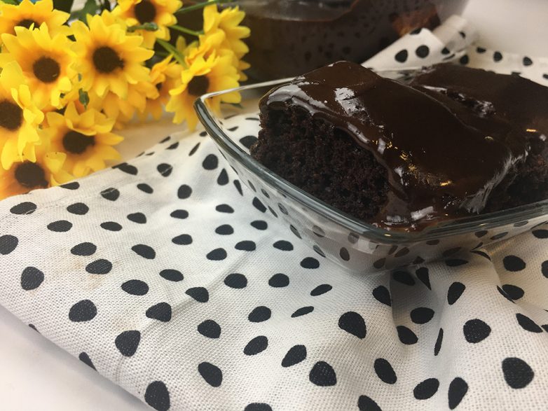 Шоколадный пирог с ганашем