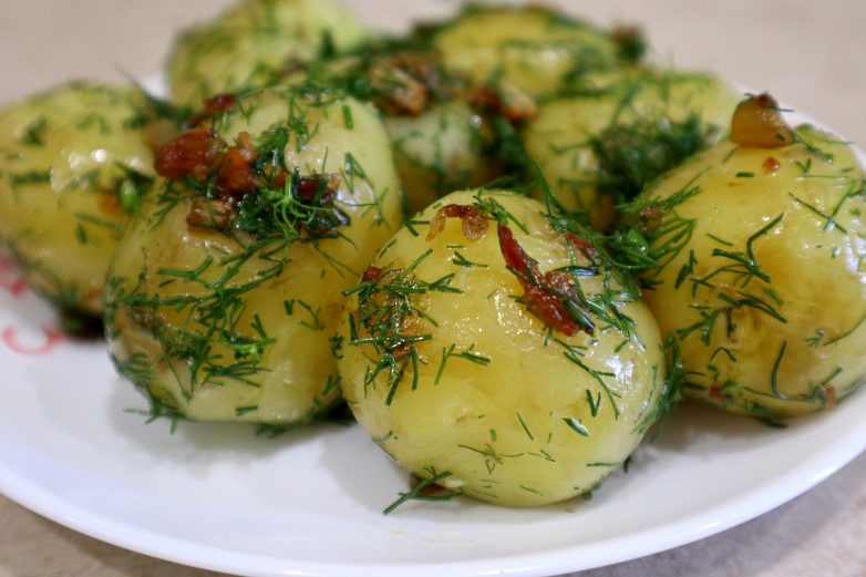 Любимый рецепт молодого картофеля