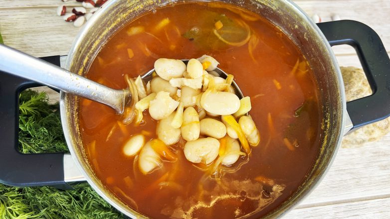 Постный суп с фасолью - любовь с первой ложки!