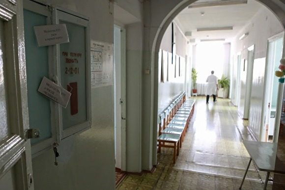 В больнице на Сахалине переделают туалеты под инфекционное отделение