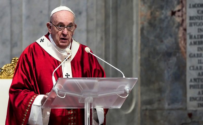 Папа римский надеется, что после пандемии COVID-19 не будет безработицы