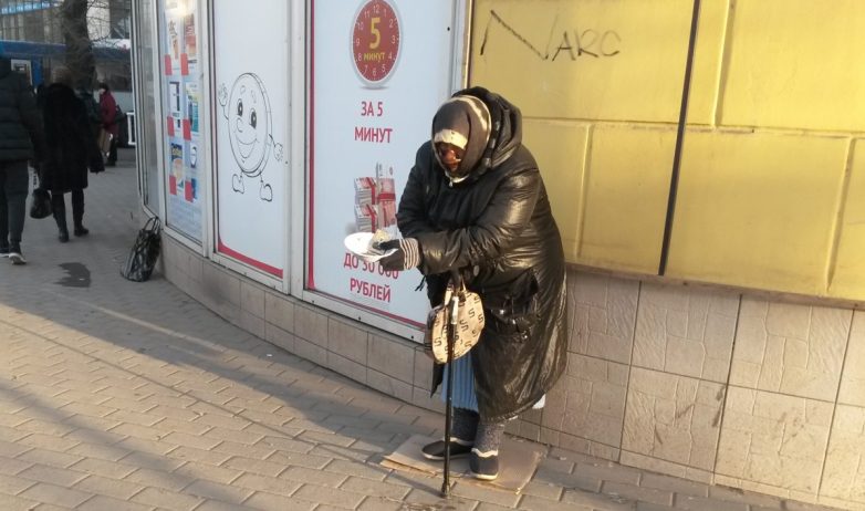 В Курской области продлили обязательную самоизоляцию для пожилых