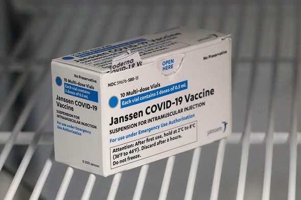 Какие вакцины от COVID-19 используют в мире